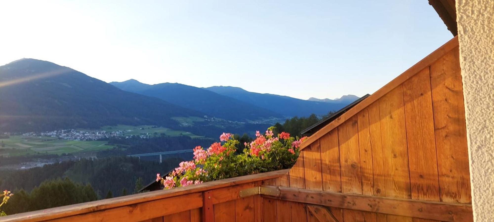Ferienhaus Panorama Mutters Екстериор снимка